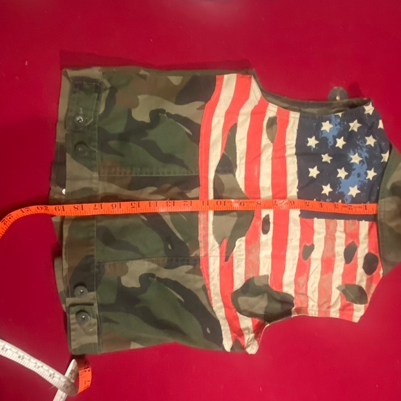 Soho Babe vest. Size M - Picture 9 of 9